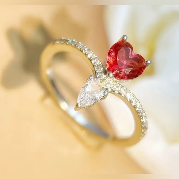 Coquette Style Ruby Heart Ring - Size 8 - Picture 3 of 6